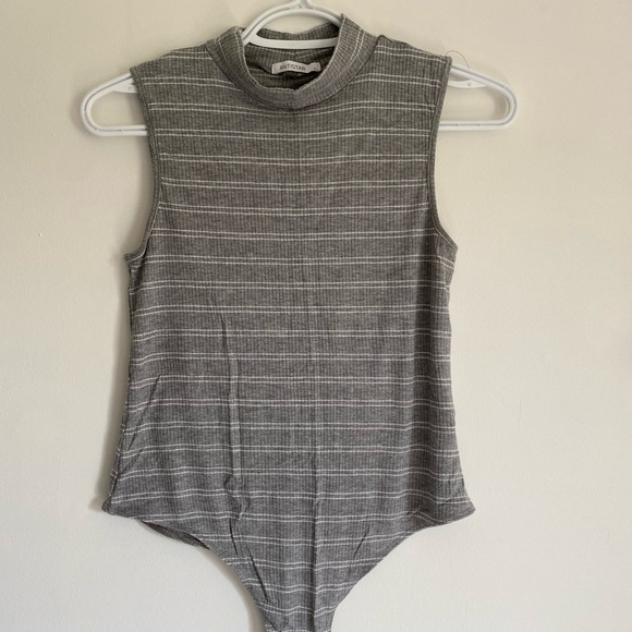 mock neck tank bodysuit - Picture 2 of 2